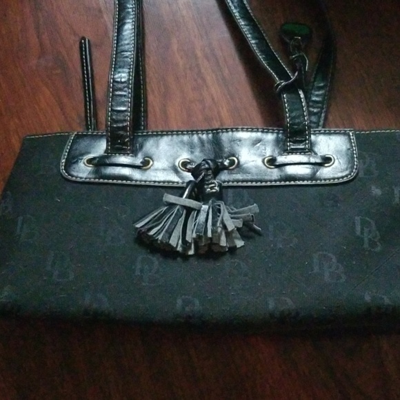 Used - Picture 2 of 2